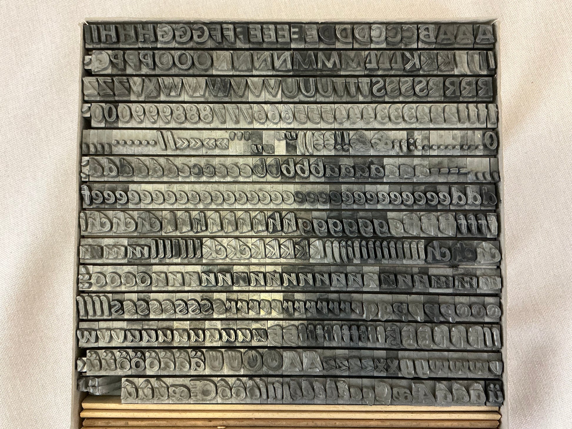 36pt Stop Lettertype Letterpress Printing heavy set