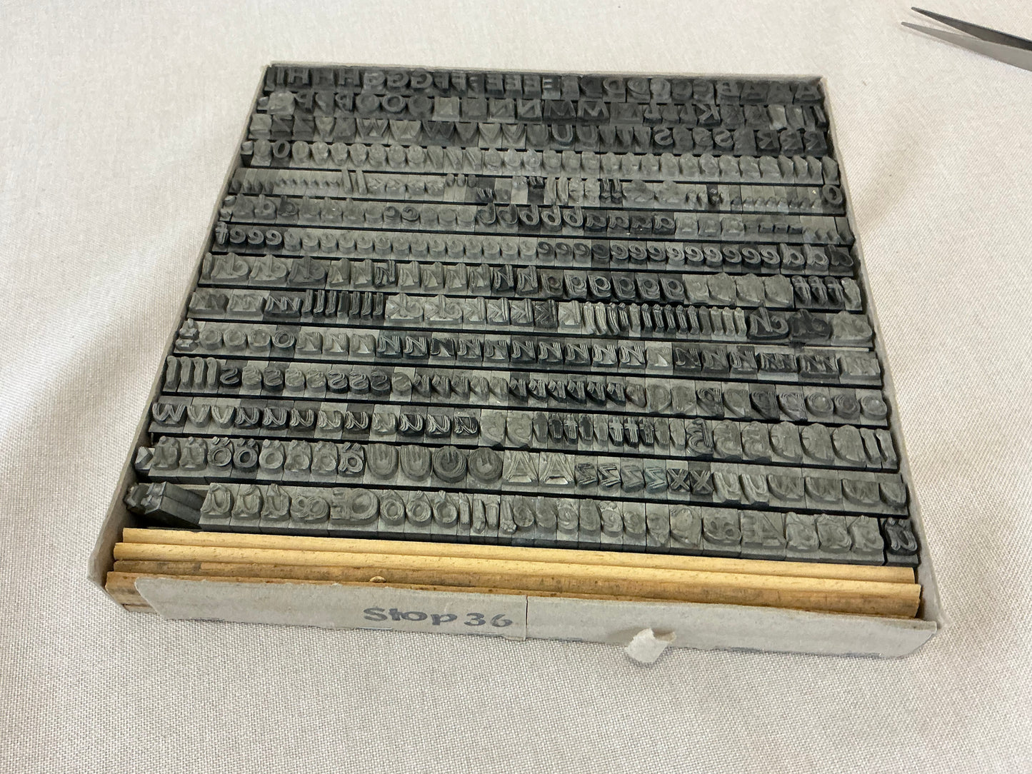 36pt Stop Lettertype Letterpress Printing heavy set high view