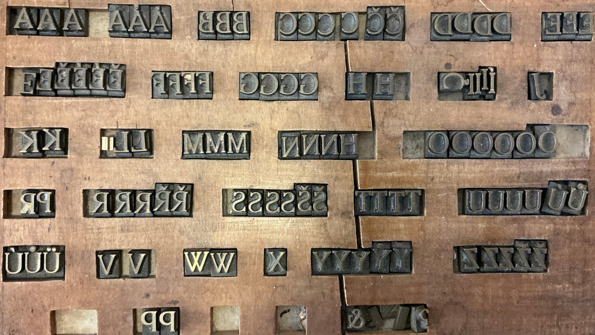 8.2mm / 0.322” Capital Hot stamping brass letterpress letters