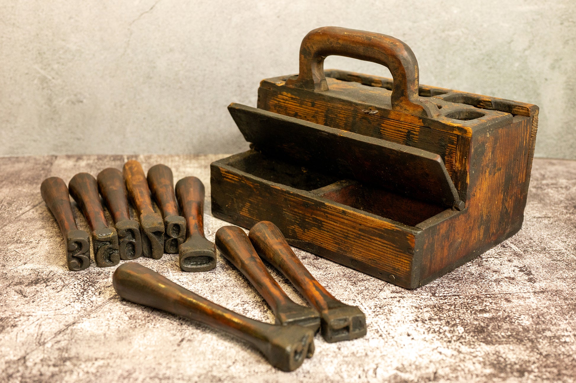 Vintage numarical hand stamp set