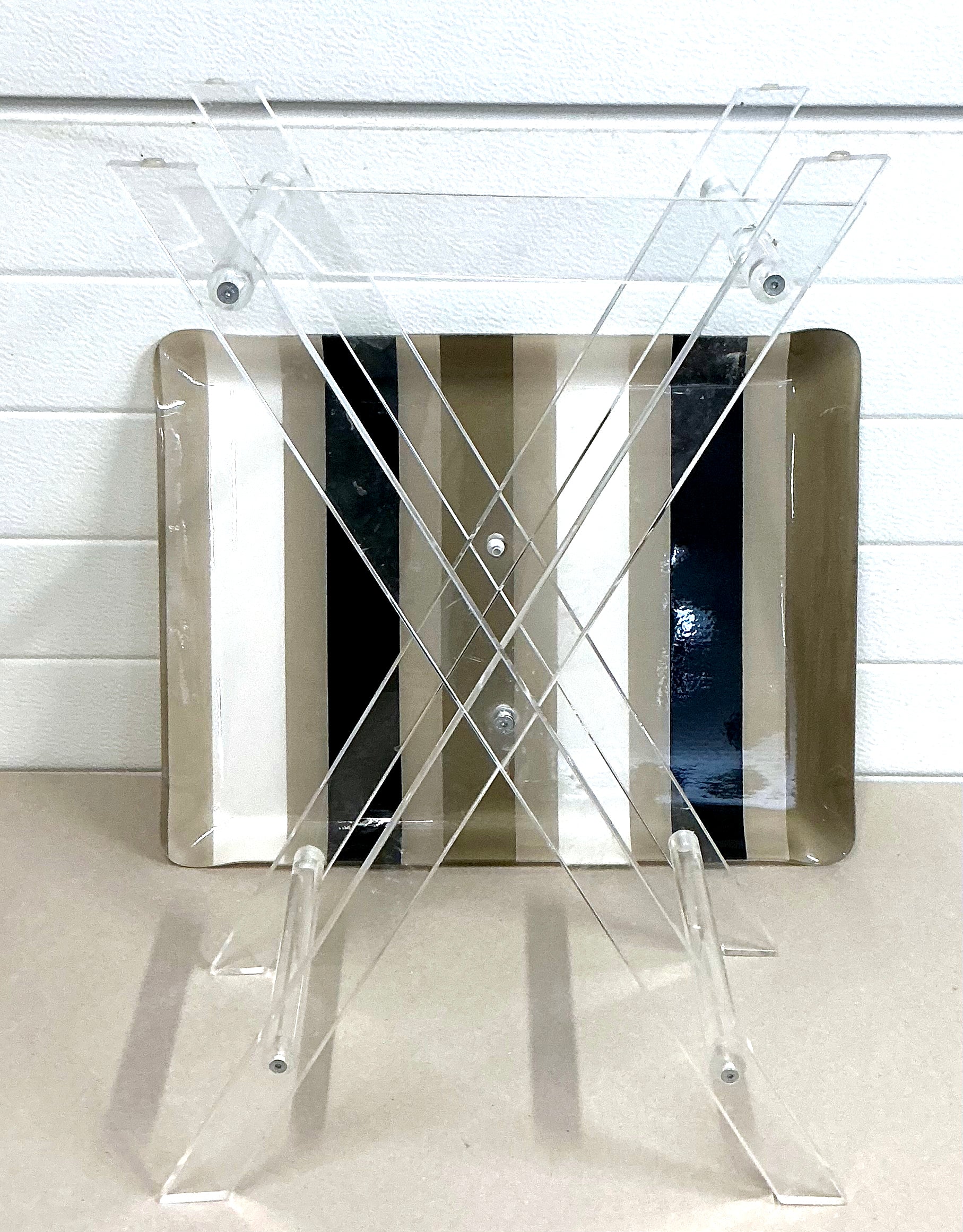 Folding Side Table in Acrylic Glass by Inge Schneider components