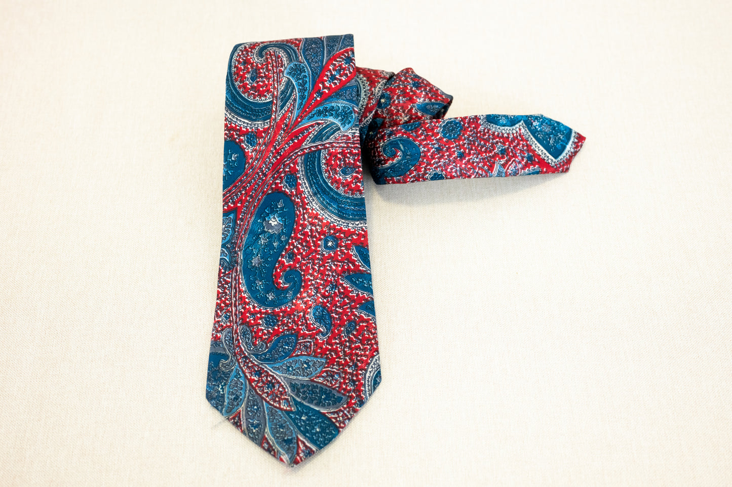 Vintage Christian Dior Monsieur Men Neck Tie Red Paisley Flower