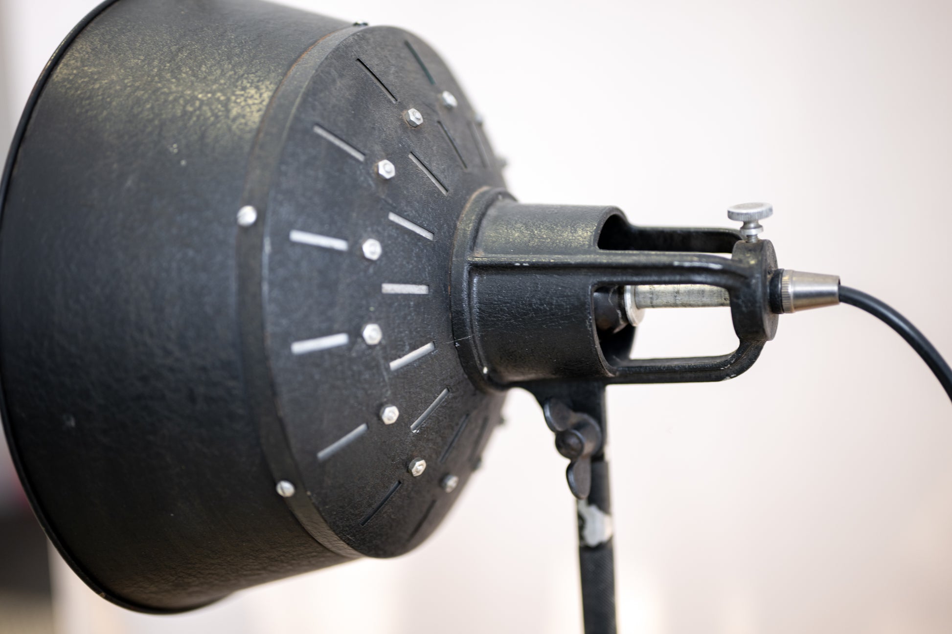 Vintage wooden tripod stand with back view of lamp K. Weinert Berlin S.036