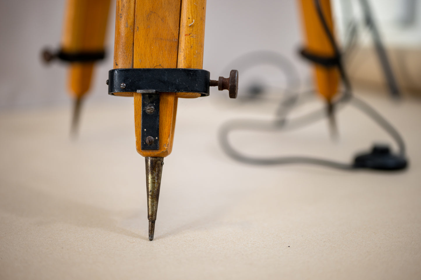 Vintage wooden tripod stand with lamp K. Weinert Berlin S.036