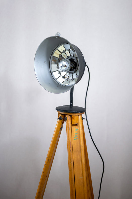 Vintage wooden tripod with mirror studio lamp K.Weinert Berlin S.O.36