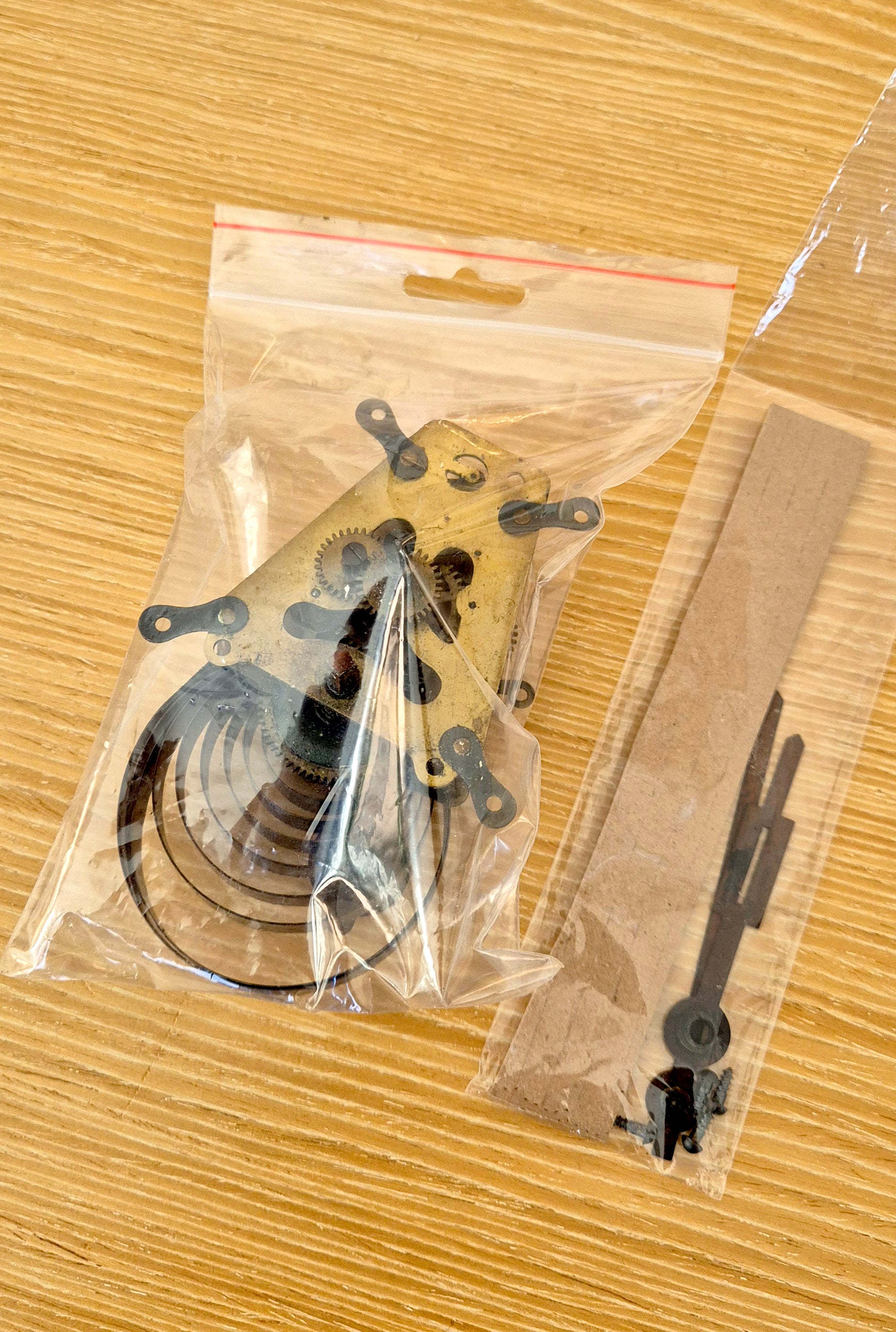 Wall Clock Kienzle Art Deco Bauhaus German Old mechanismus