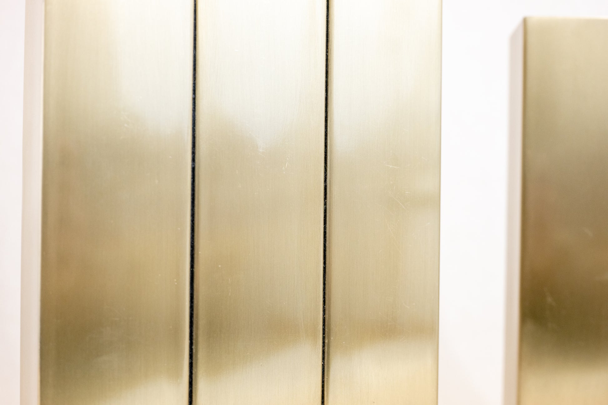 Wall metal lamp H&M Home Gold-coloured close up gold