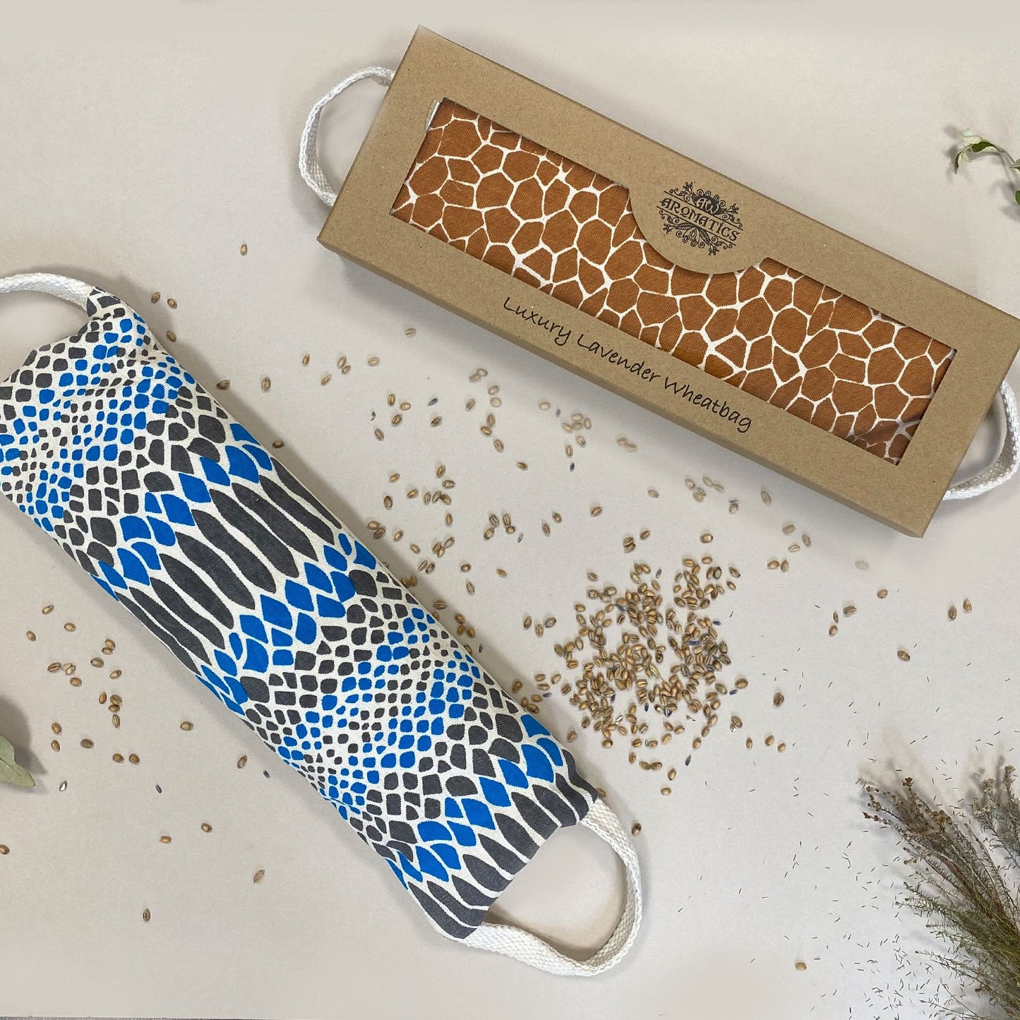 Luxury Lavender Wheat Bag in Gift Box - Madagascar Giraffe