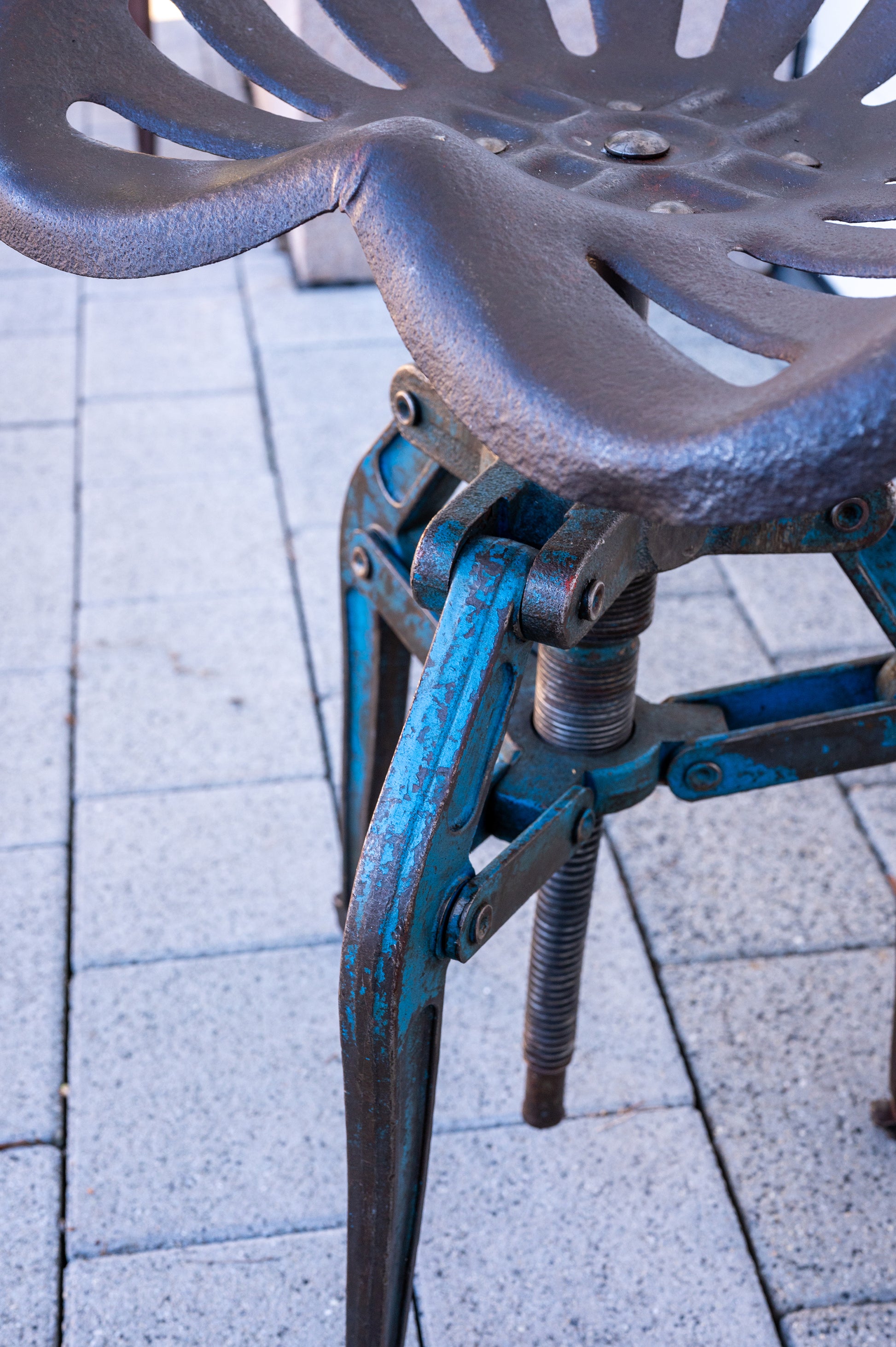 Industrial tractor stool