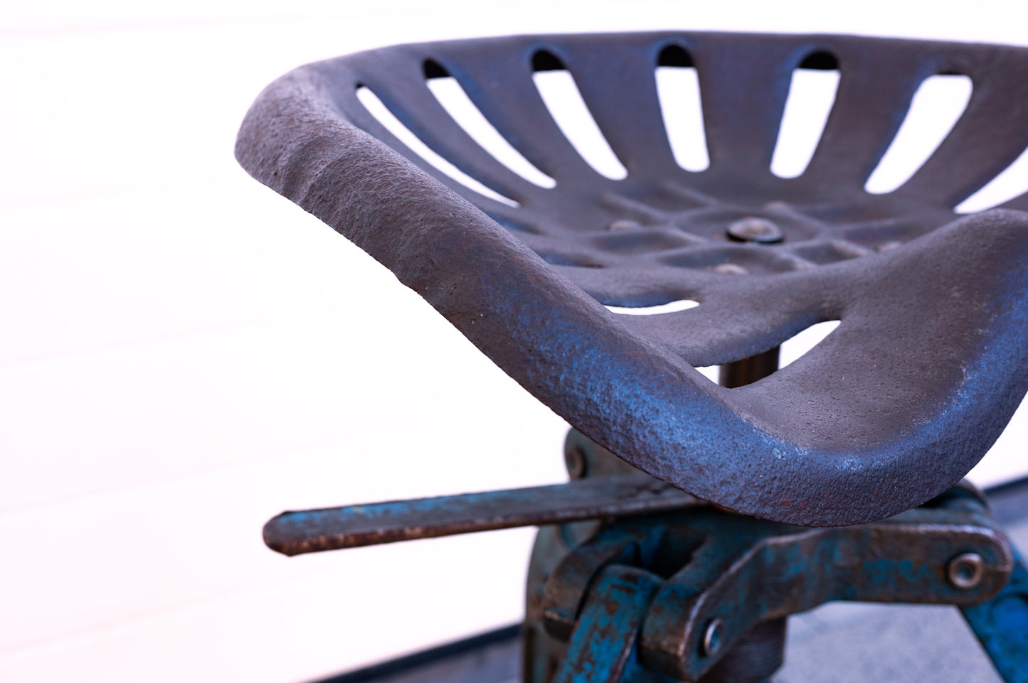 Industrial tractor stool