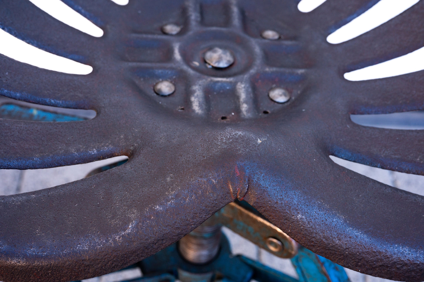 Industrial tractor stool