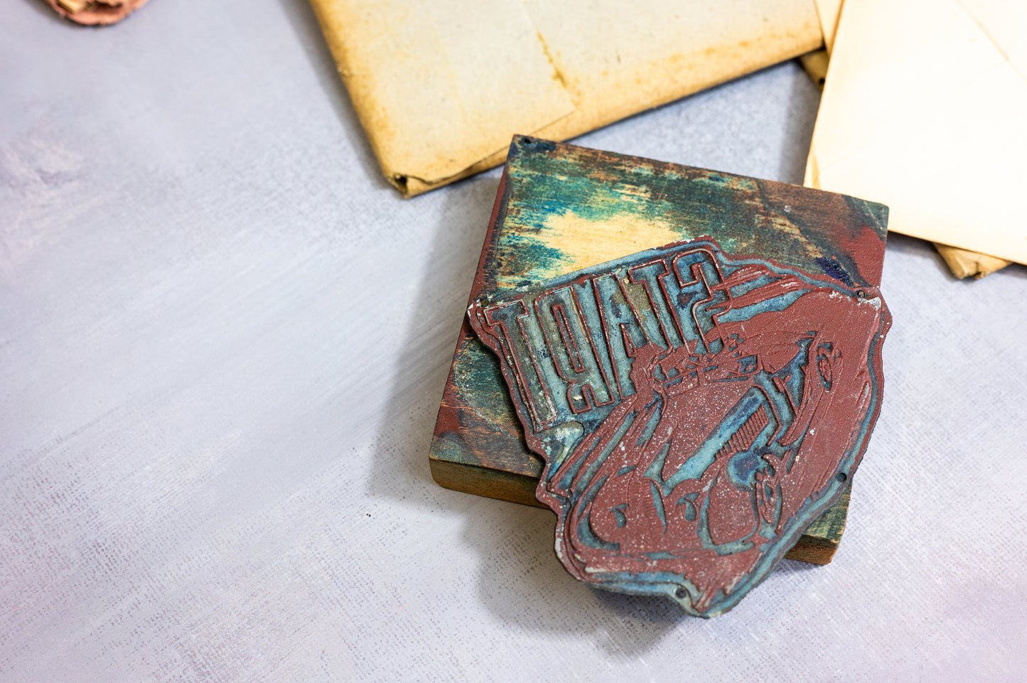 Old Printing Block START With Oldtimer Car