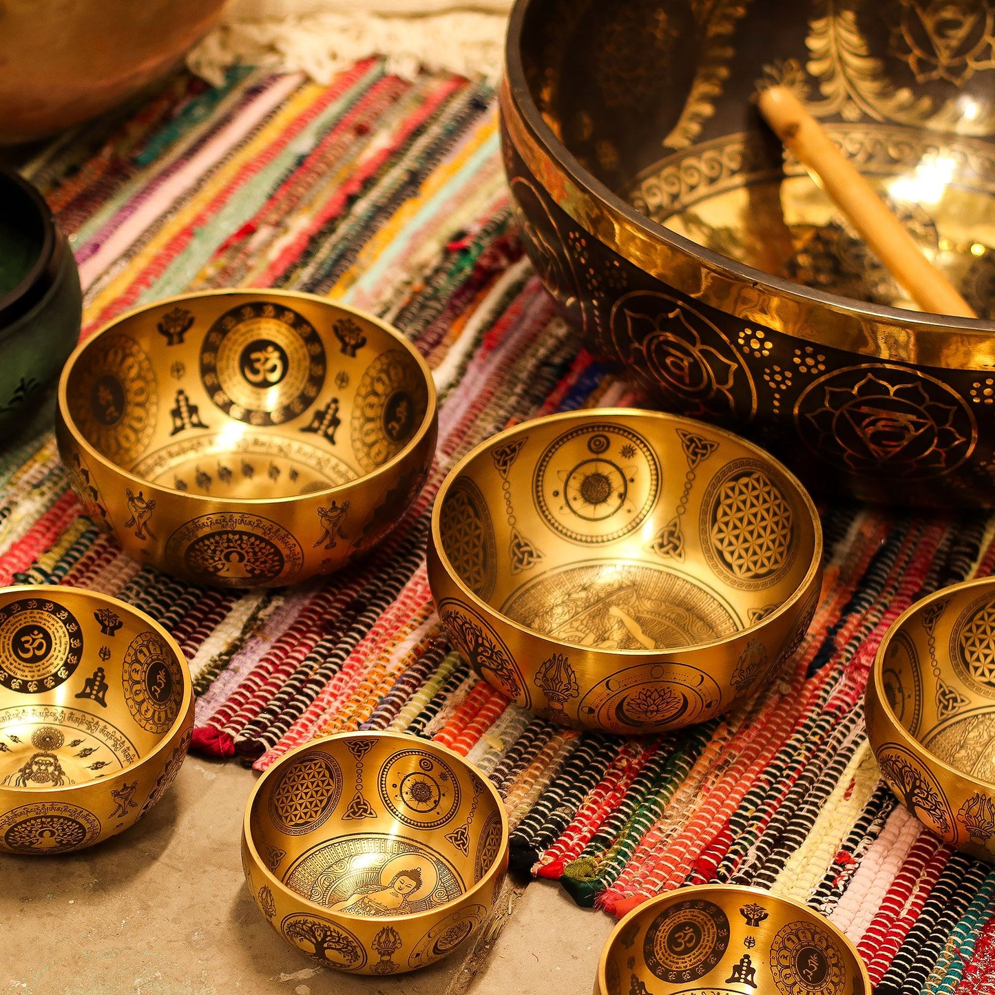 Pure Brass Etched Yogi - Set of 4 - Approx 3.85kg