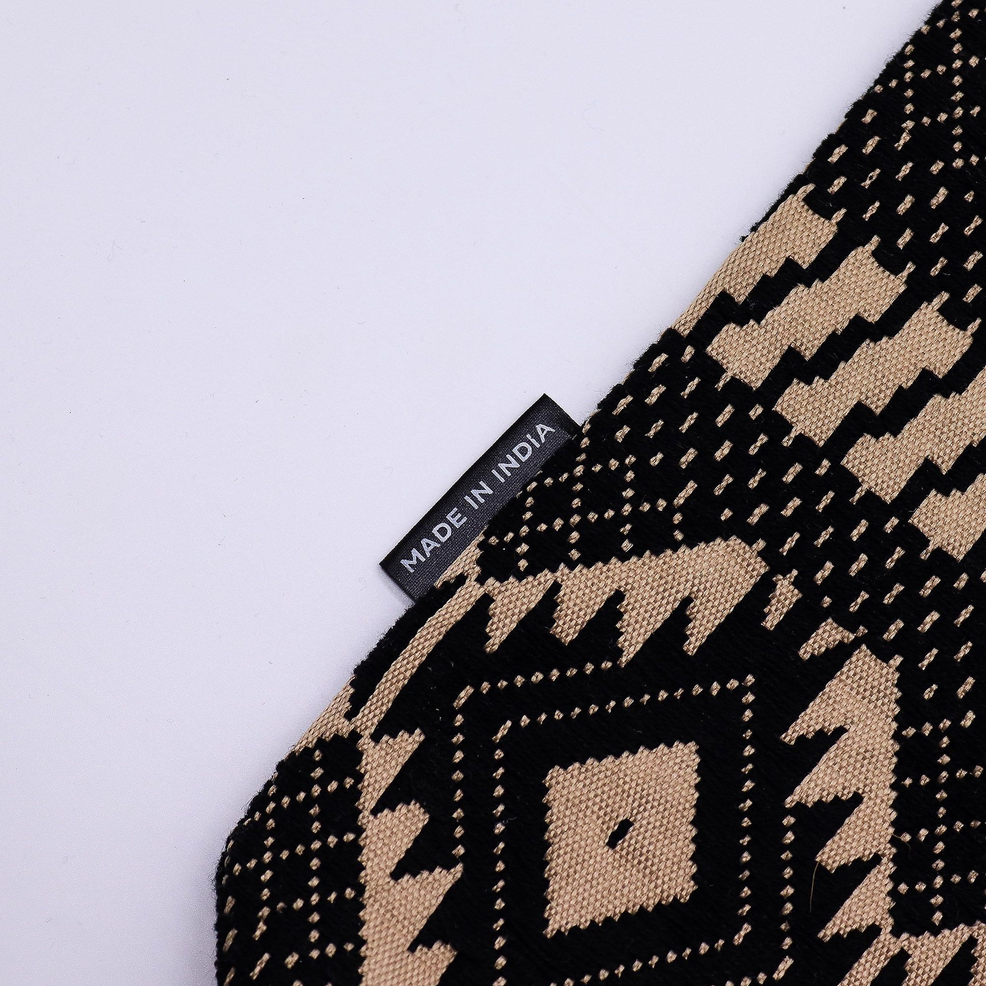 Jacquard Natural Bags - Desert Loom - Nomad Carryall