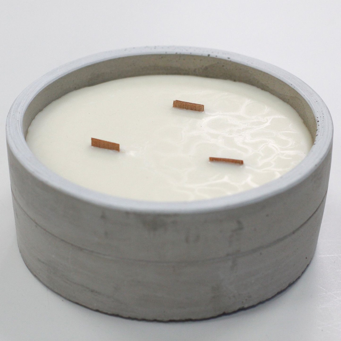 Large Concrete Soy Candle - Crushed Vanilla & Orange