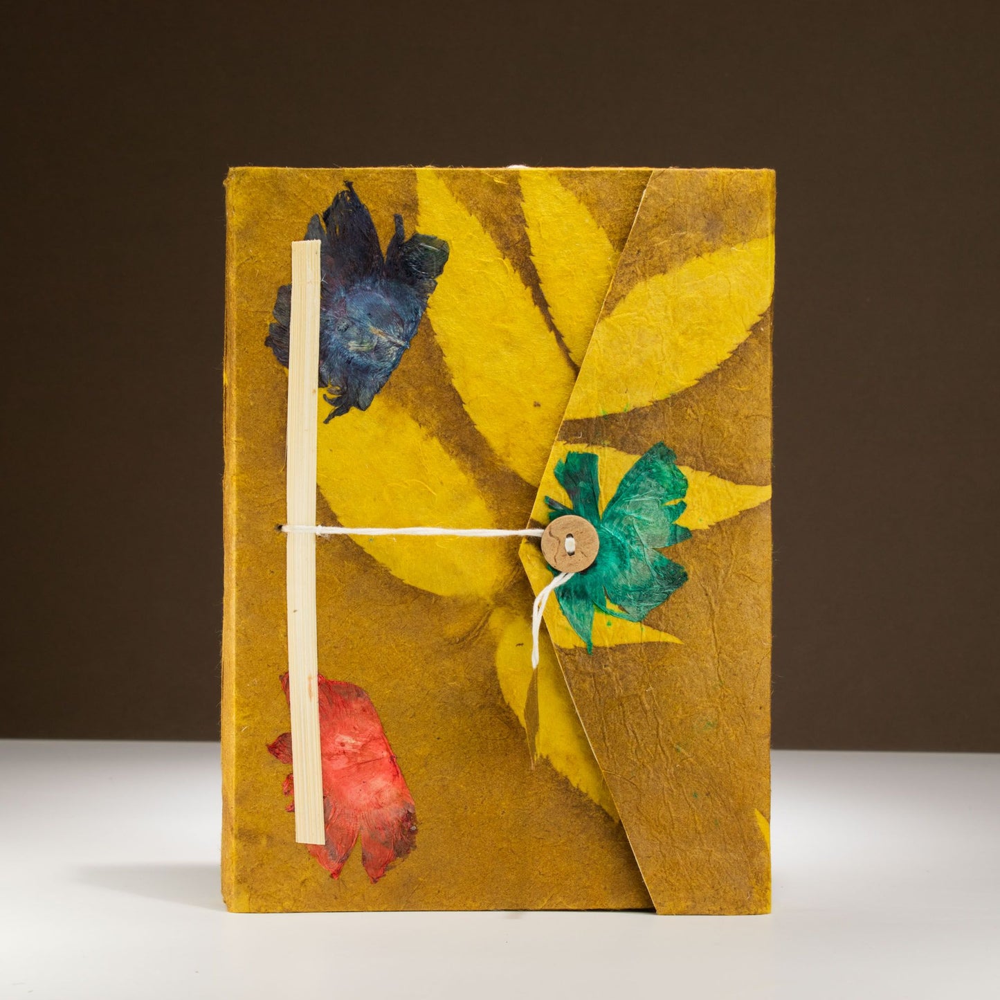 Lokta Bold Floral Notebook – Large (21x15cm) – 45 Leaves – Includes Bookmark – Olive