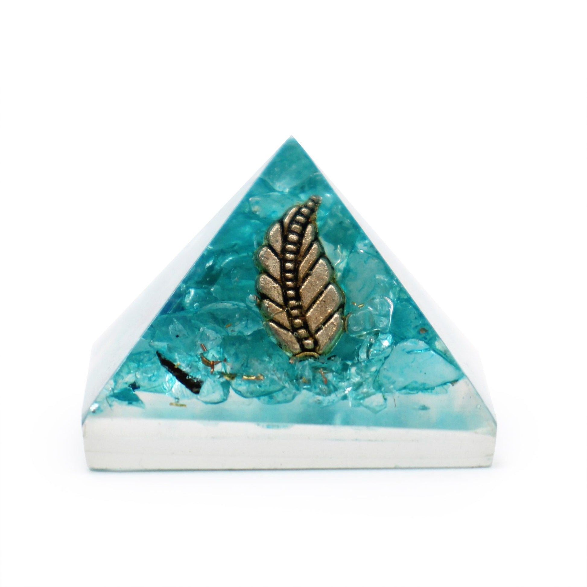 Sm Orgonite Pyramid 25mm Gemchips and Copper