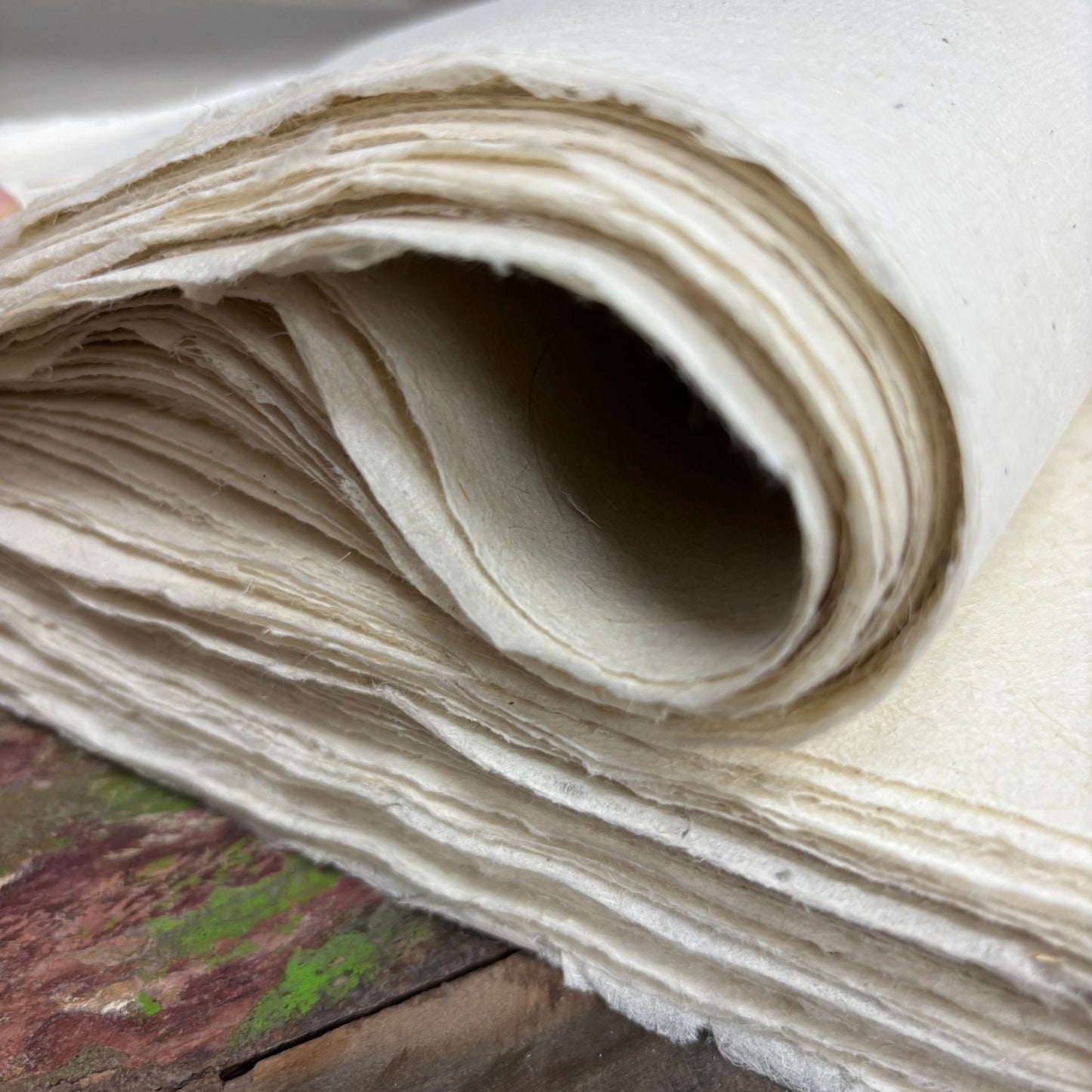 Lokta Craft / Wrapping Paper (51x76cm) - 5gms Plain Paper